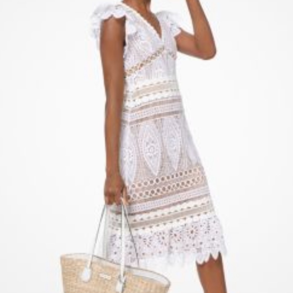 Beautiful lace dress. Wore just once